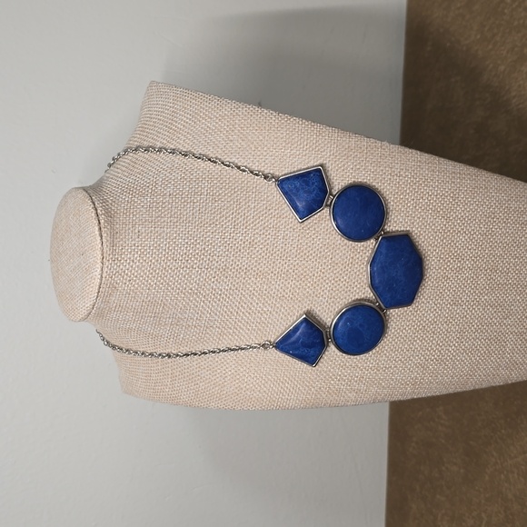Lucky Brand Blue Stone Geometric Statement Necklace - Picture 7 of 8